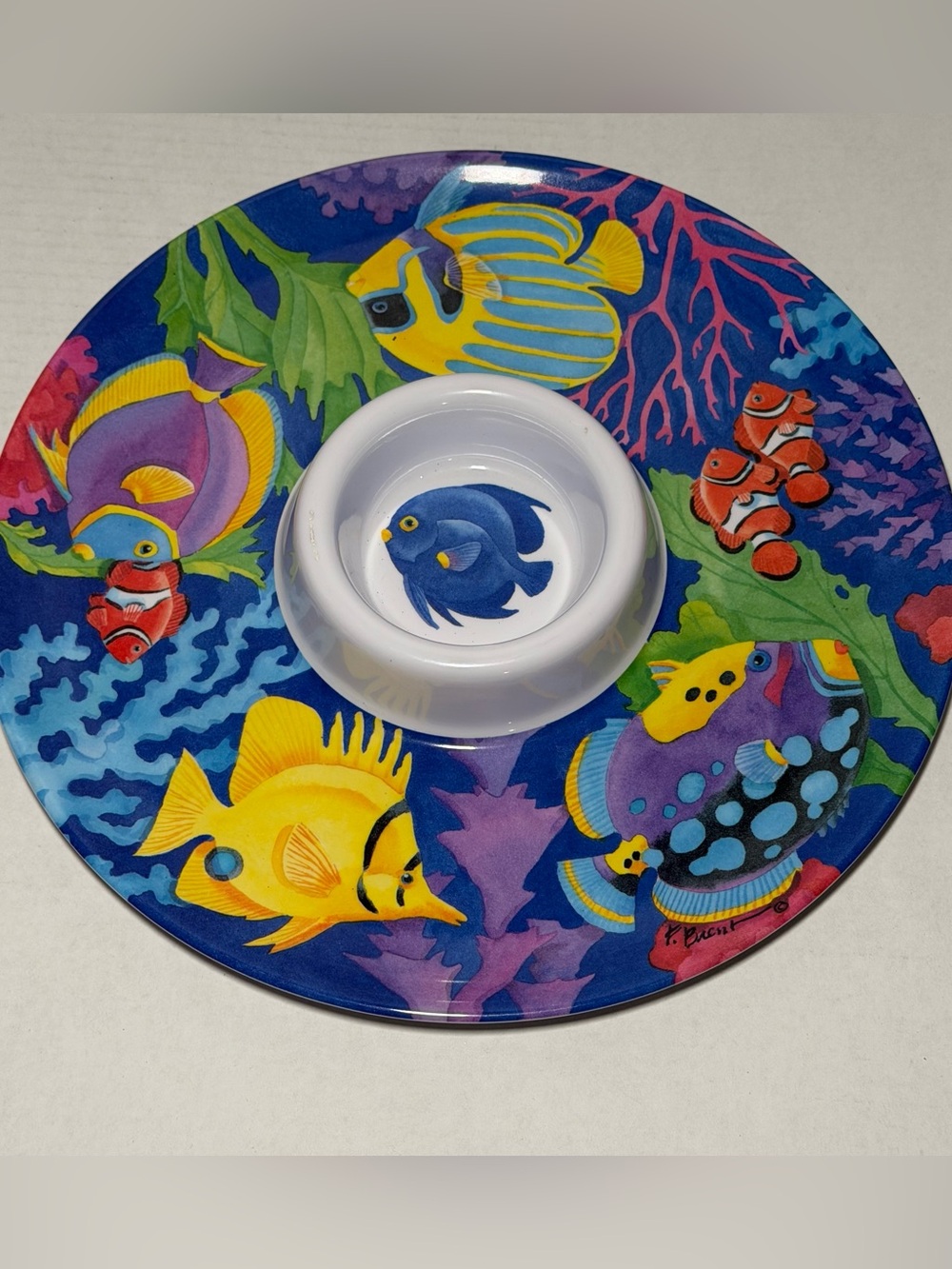 Y2K 2000s Fish Aquarium Beach Frutiger Aero Plastic Chip Dip Serving Plate Tray